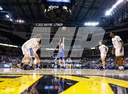 Thumbnail 3 in Covington Catholic vs Lloyd (9th Region Semifinal) photogallery.