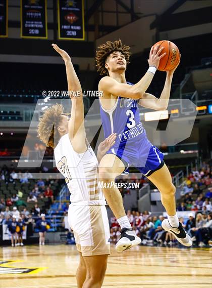 Thumbnail 1 in Covington Catholic vs Lloyd (9th Region Semifinal) photogallery.