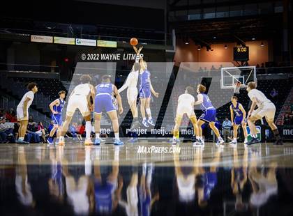 Thumbnail 1 in Covington Catholic vs Lloyd (9th Region Semifinal) photogallery.