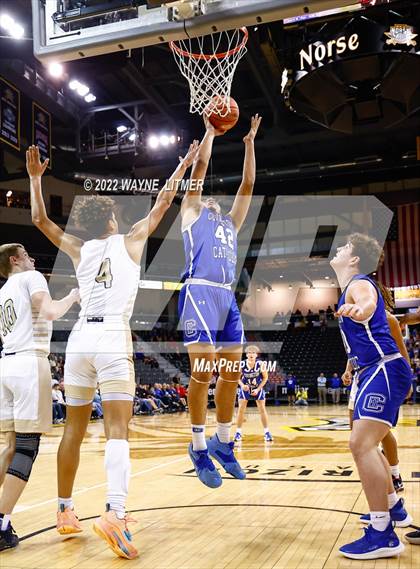 Thumbnail 2 in Covington Catholic vs Lloyd (9th Region Semifinal) photogallery.