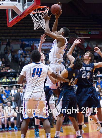 Thumbnail 1 in Immanuel vs Kern Valley (CIF CS D5 Final) photogallery.