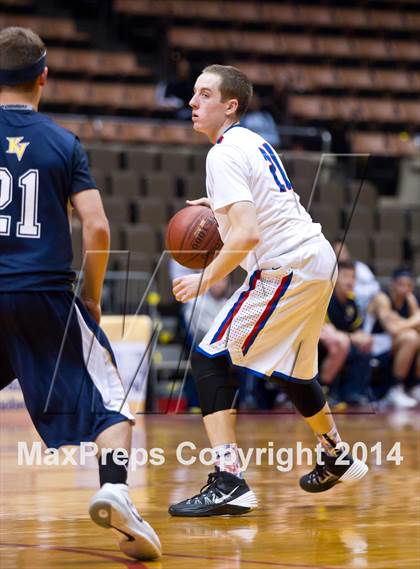 Thumbnail 1 in Immanuel vs Kern Valley (CIF CS D5 Final) photogallery.