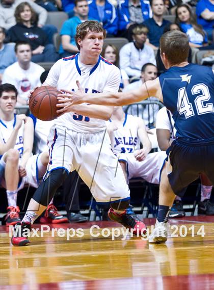 Thumbnail 2 in Immanuel vs Kern Valley (CIF CS D5 Final) photogallery.