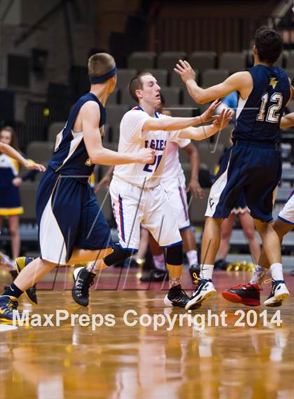 Thumbnail 3 in Immanuel vs Kern Valley (CIF CS D5 Final) photogallery.