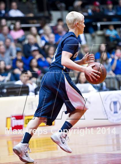 Thumbnail 3 in Immanuel vs Kern Valley (CIF CS D5 Final) photogallery.