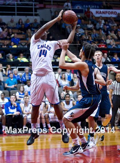 Thumbnail 1 in Immanuel vs Kern Valley (CIF CS D5 Final) photogallery.