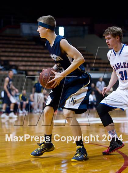 Thumbnail 3 in Immanuel vs Kern Valley (CIF CS D5 Final) photogallery.
