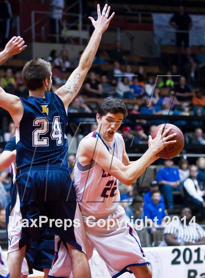 Thumbnail 3 in Immanuel vs Kern Valley (CIF CS D5 Final) photogallery.