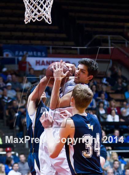 Thumbnail 1 in Immanuel vs Kern Valley (CIF CS D5 Final) photogallery.