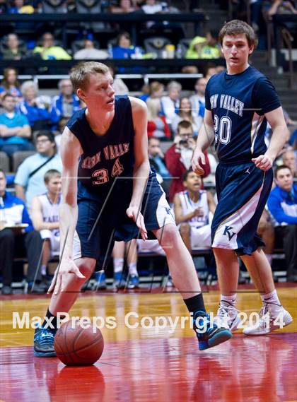 Thumbnail 2 in Immanuel vs Kern Valley (CIF CS D5 Final) photogallery.