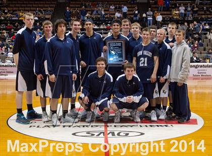 Thumbnail 2 in Immanuel vs Kern Valley (CIF CS D5 Final) photogallery.