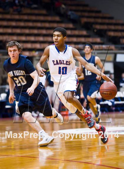 Thumbnail 1 in Immanuel vs Kern Valley (CIF CS D5 Final) photogallery.