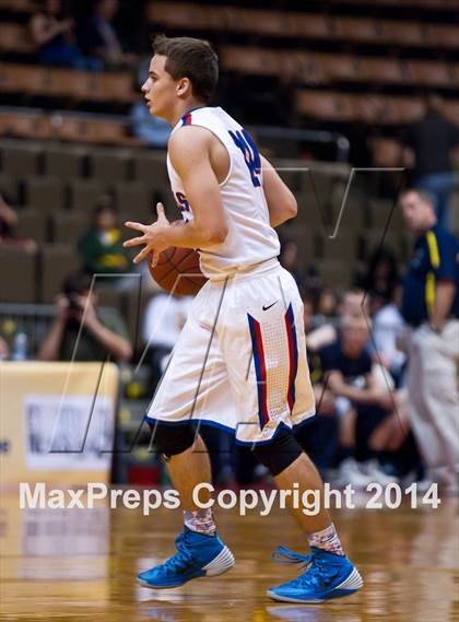 Thumbnail 1 in Immanuel vs Kern Valley (CIF CS D5 Final) photogallery.