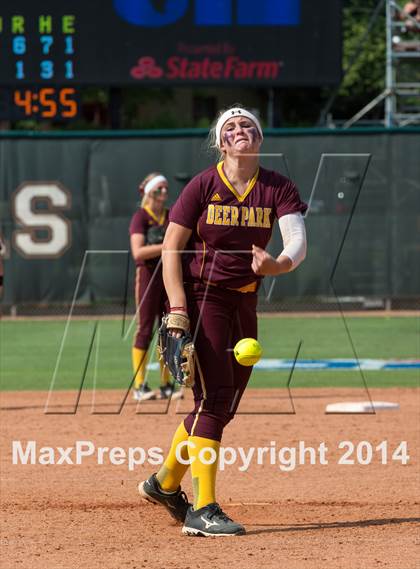 Thumbnail 3 in Coronado vs. Deer Park (UIL 5A Semifinal Playoff) photogallery.