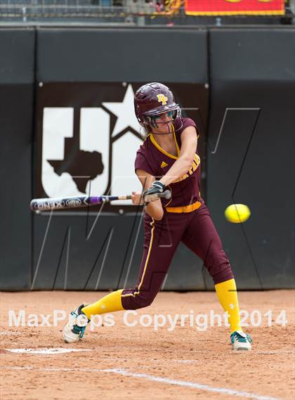 Thumbnail 1 in Coronado vs. Deer Park (UIL 5A Semifinal Playoff) photogallery.