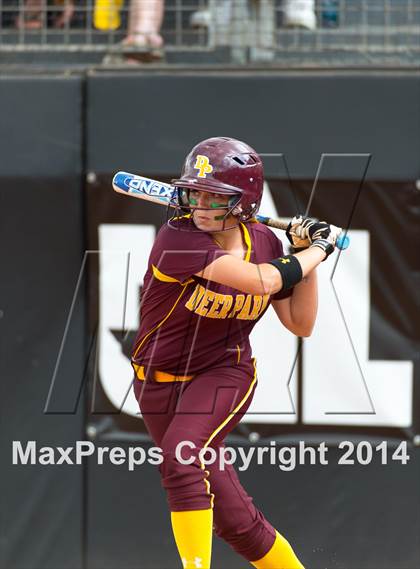 Thumbnail 3 in Coronado vs. Deer Park (UIL 5A Semifinal Playoff) photogallery.