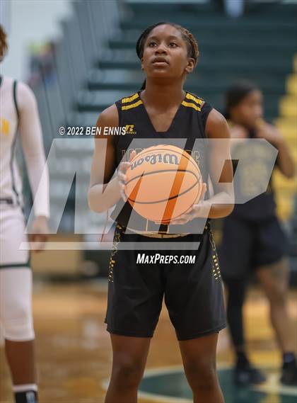 Thumbnail 1 in Griffin vs Harris County (Region 2AAAAA Girls Semi-Final) photogallery.