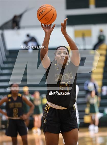 Thumbnail 2 in Griffin vs Harris County (Region 2AAAAA Girls Semi-Final) photogallery.