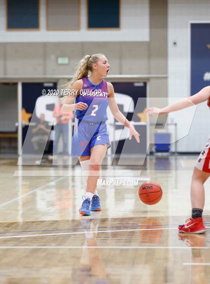 Thumbnail 2 in Richfield vs. South Sevier (UHSAA 3A Semifinal) photogallery.
