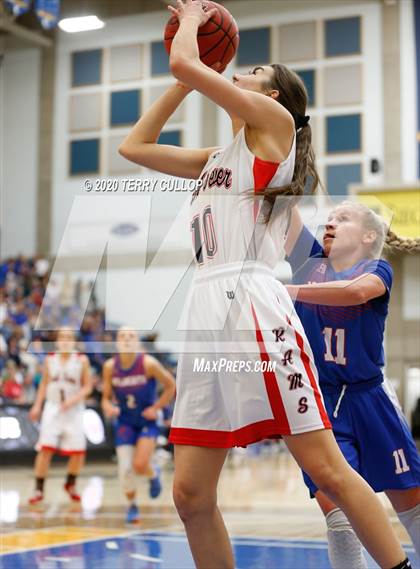 Thumbnail 3 in Richfield vs. South Sevier (UHSAA 3A Semifinal) photogallery.