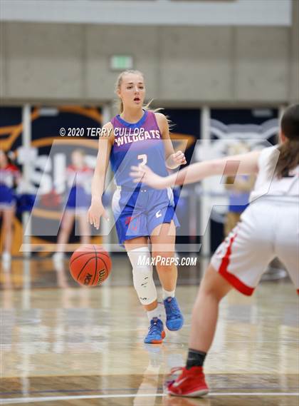 Thumbnail 3 in Richfield vs. South Sevier (UHSAA 3A Semifinal) photogallery.