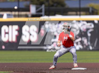Thumbnail 1 in Mater Dei @ JSerra Catholic photogallery.