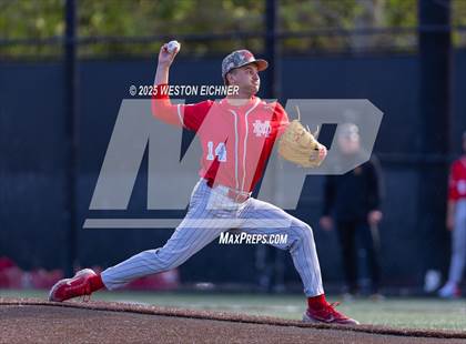 Thumbnail 1 in Mater Dei @ JSerra Catholic photogallery.