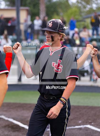 Thumbnail 1 in Mater Dei @ JSerra Catholic photogallery.