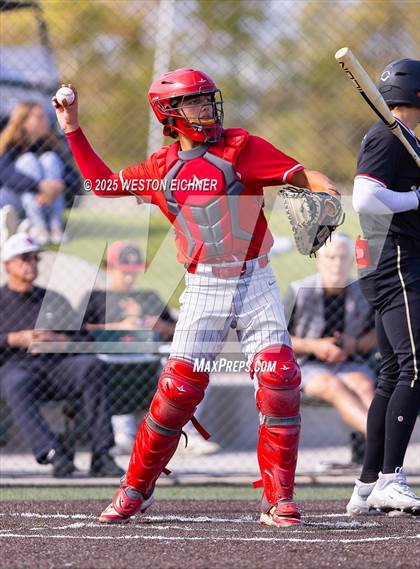 Thumbnail 3 in Mater Dei @ JSerra Catholic photogallery.