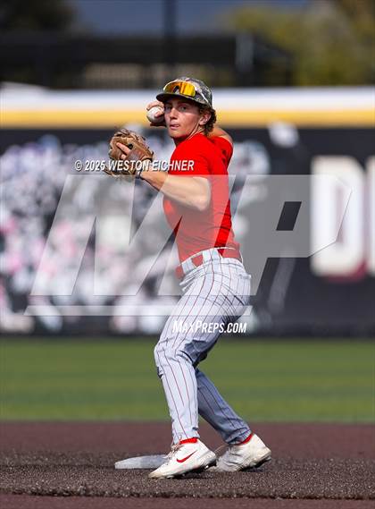 Thumbnail 2 in Mater Dei @ JSerra Catholic photogallery.
