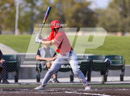Thumbnail 2 in Mater Dei @ JSerra Catholic photogallery.
