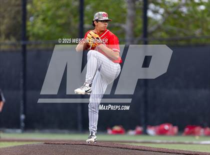 Thumbnail 1 in Mater Dei @ JSerra Catholic photogallery.