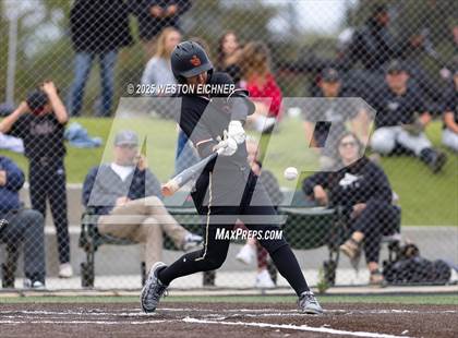 Thumbnail 2 in Mater Dei @ JSerra Catholic photogallery.