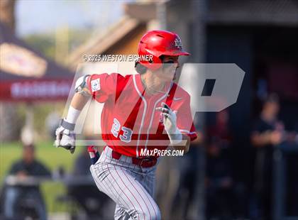Thumbnail 1 in Mater Dei @ JSerra Catholic photogallery.