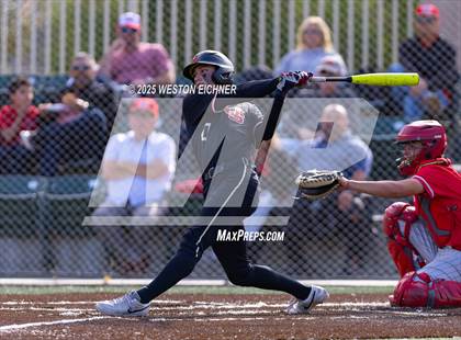 Thumbnail 2 in Mater Dei @ JSerra Catholic photogallery.