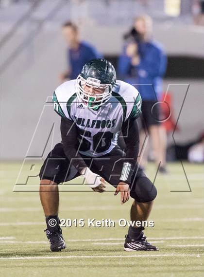 Thumbnail 3 in Lake Worth vs Argyle (UIL 4A Bi-district Playoffs) photogallery.