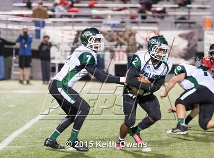 Thumbnail 2 in Lake Worth vs Argyle (UIL 4A Bi-district Playoffs) photogallery.