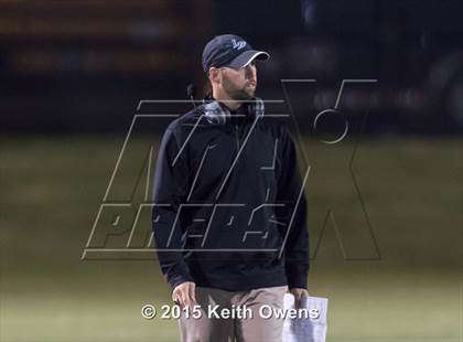 Thumbnail 3 in Lake Worth vs Argyle (UIL 4A Bi-district Playoffs) photogallery.
