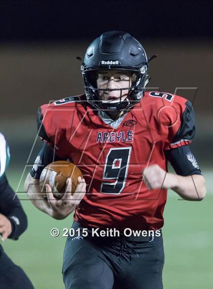 Thumbnail 2 in Lake Worth vs Argyle (UIL 4A Bi-district Playoffs) photogallery.