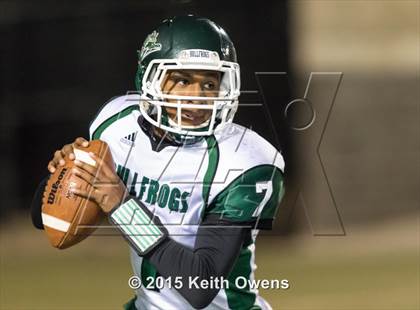 Thumbnail 1 in Lake Worth vs Argyle (UIL 4A Bi-district Playoffs) photogallery.