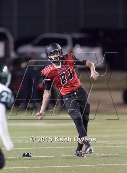 Thumbnail 3 in Lake Worth vs Argyle (UIL 4A Bi-district Playoffs) photogallery.