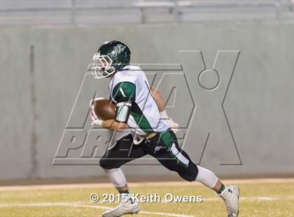 Thumbnail 3 in Lake Worth vs Argyle (UIL 4A Bi-district Playoffs) photogallery.