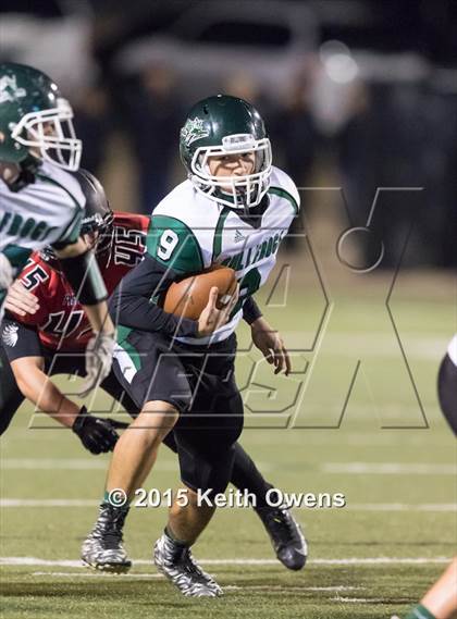 Thumbnail 3 in Lake Worth vs Argyle (UIL 4A Bi-district Playoffs) photogallery.