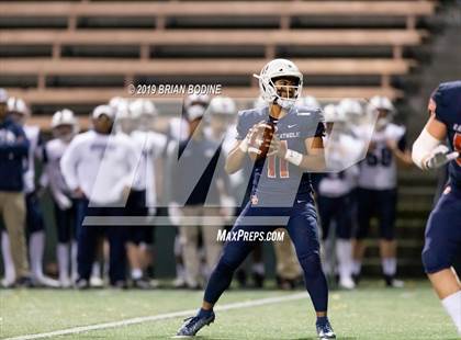 Thumbnail 3 in Squalicum vs Eastside Catholic (WIAA 3A Second Round) photogallery.