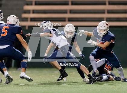 Thumbnail 3 in Squalicum vs Eastside Catholic (WIAA 3A Second Round) photogallery.