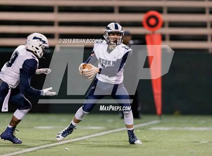 Thumbnail 2 in Squalicum vs Eastside Catholic (WIAA 3A Second Round) photogallery.