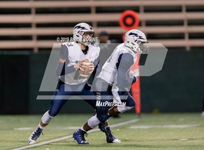 Thumbnail 1 in Squalicum vs Eastside Catholic (WIAA 3A Second Round) photogallery.