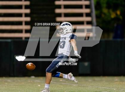 Thumbnail 3 in Squalicum vs Eastside Catholic (WIAA 3A Second Round) photogallery.