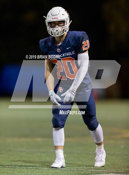 Thumbnail 1 in Squalicum vs Eastside Catholic (WIAA 3A Second Round) photogallery.