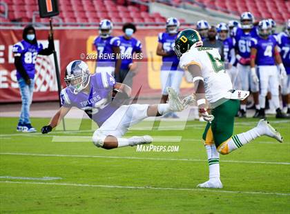 Thumbnail 1 in Jefferson vs Manual Arts photogallery.